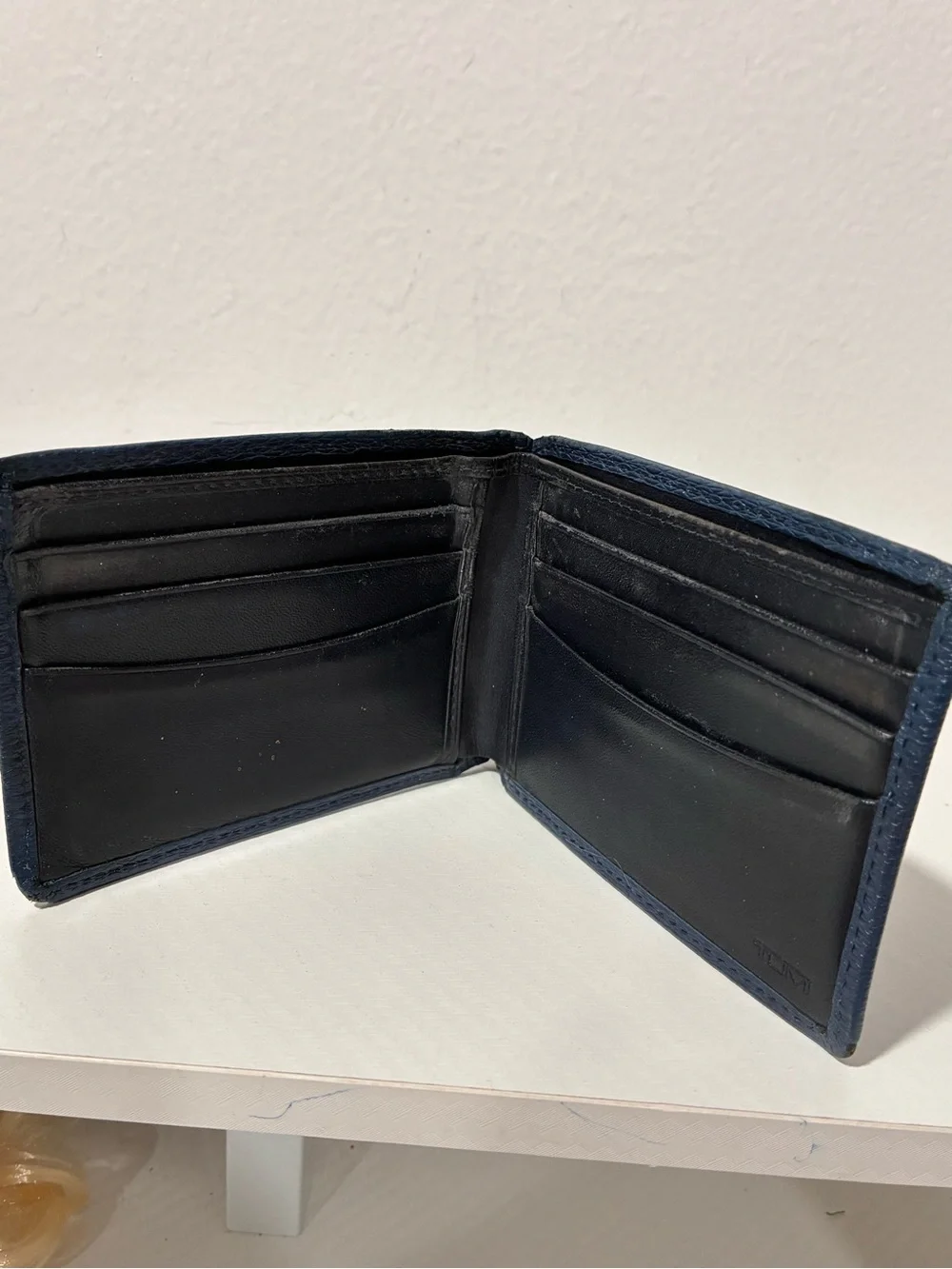 Tumi Blue Leather Mens Bifold Wallet Card Holder